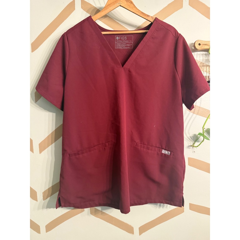 FIGS Scrub Top Women XL Maroon V-Neck Technical Collection Two Pocket